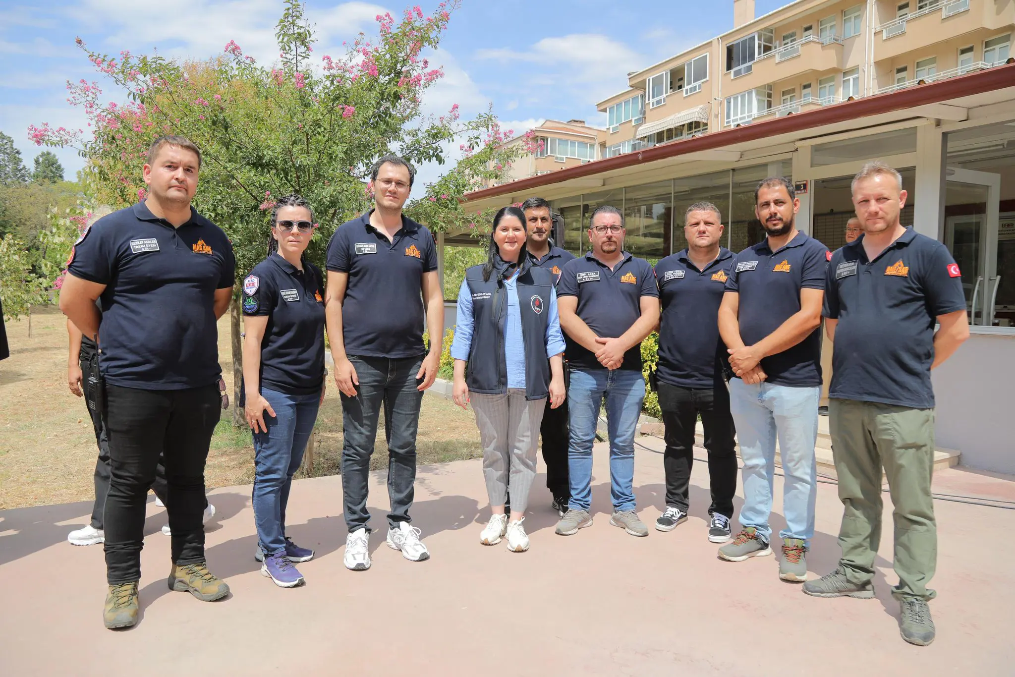 EDİRNE BELEDİYESİ’NDEN 17 AĞUSTOS MARMARA DEPREMİ’NİN 26. YILINDA ANMA PROGRAMI galeri görseli